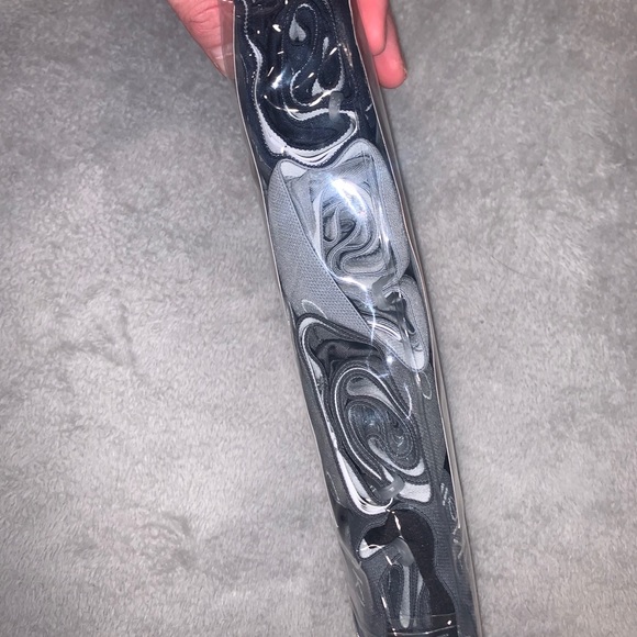 Brand New Men’s Calvin Klein Boxer Briefs - Picture 3 of 3